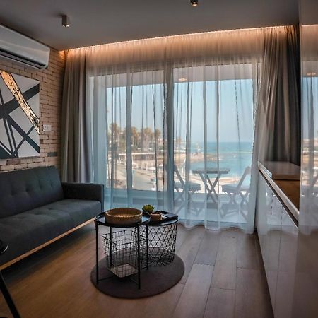 Cosea Living: Seaside Luxury Suite In Harbour 107A Πάφος Εξωτερικό φωτογραφία
