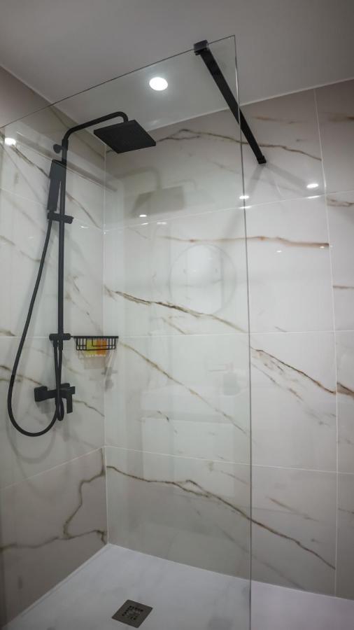 Cosea Living: Seaside Luxury Suite In Harbour 107A Πάφος Εξωτερικό φωτογραφία